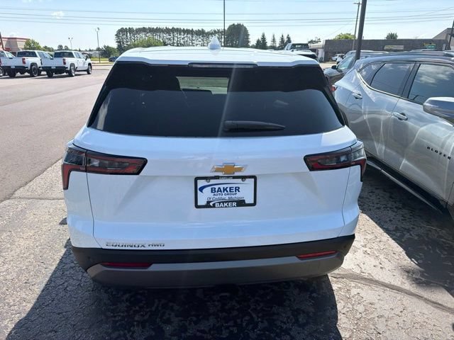 2027 Chevrolet Equinox LT - Photo 6