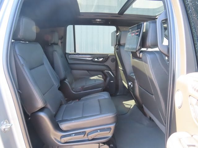 2024 GMC Yukon XL Denali - Photo 31