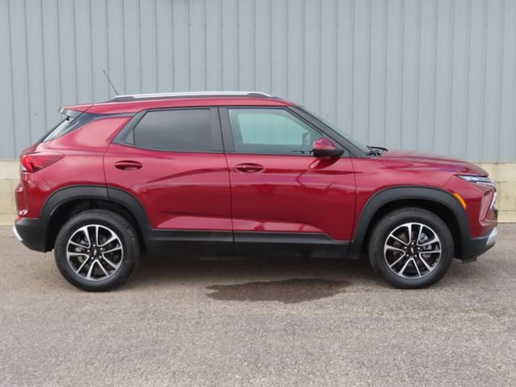 Used 2025 Chevrolet Trailblazer LT SUV