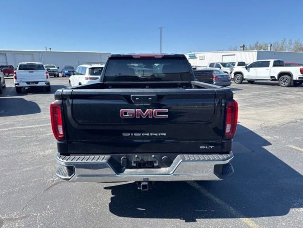 Used 2025 GMC Sierra 1500 SLT Truck Crew Cab