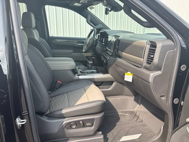 2026 Chevrolet Silverado 1500 ZR2 - Photo 22