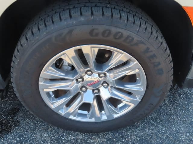 2024 GMC Yukon XL Denali - Photo 14