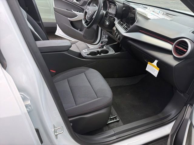 2026 Chevrolet Trax RS - Photo 17
