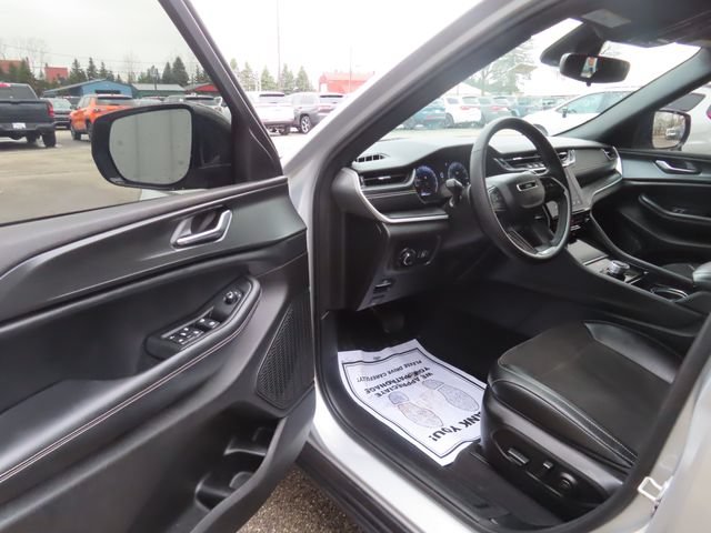 2023 Jeep Grand Cherokee Altitude - Photo 16