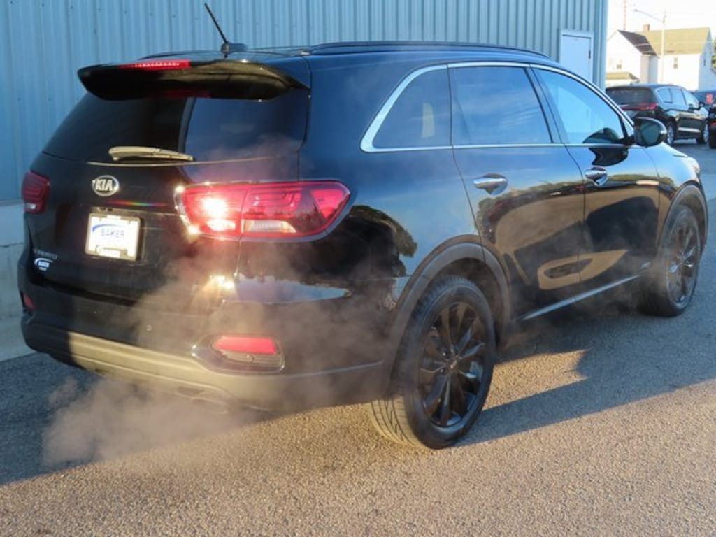 Used 2020 Kia Sorento S V6 SUV