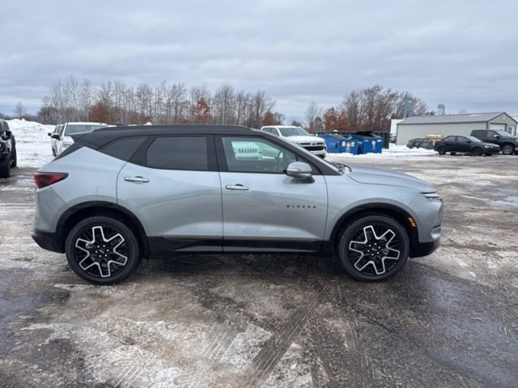New 2026 Chevrolet Blazer RS SUV