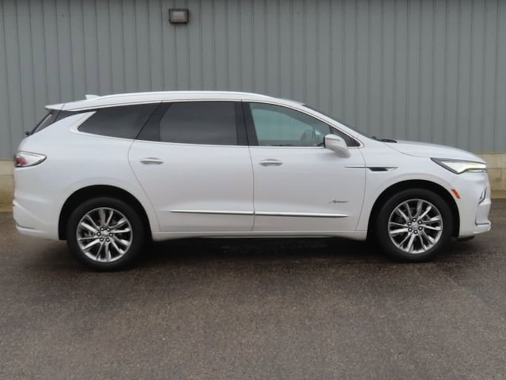 Used 2023 Buick Enclave Avenir SUV