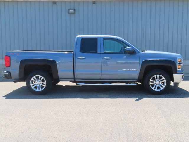 Used 2015 Chevrolet Silverado 1500 LT with VIN 1GCVKREH8FZ336793 for sale in Cadillac, MI
