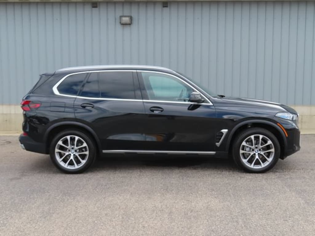 Used 2025 BMW X5 xDrive40i SUV