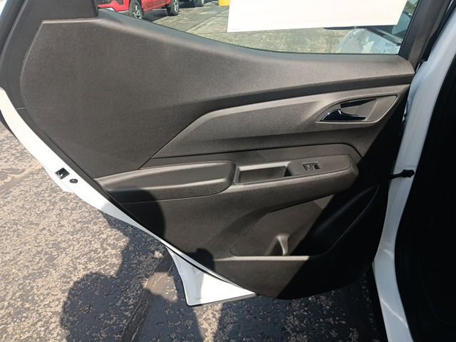 2027 Chevrolet Bolt LT - Photo 22