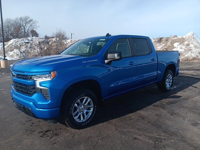 2025 Chevrolet Silverado 1500 RST photo 3