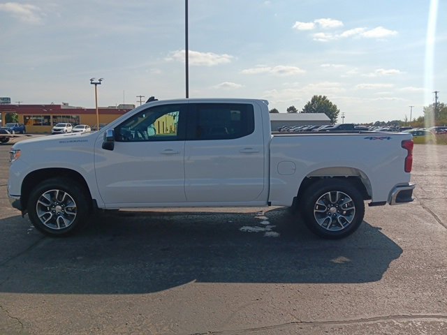 2026 Chevrolet Silverado 1500 LT photo 4