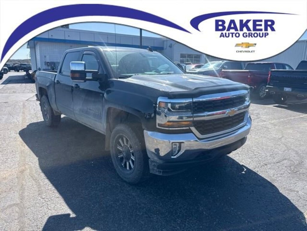 Used 2017 Chevrolet Silverado 1500 LT Truck Crew Cab