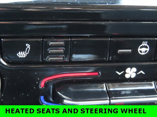 2022 Jeep Grand Cherokee Laredo photo 4