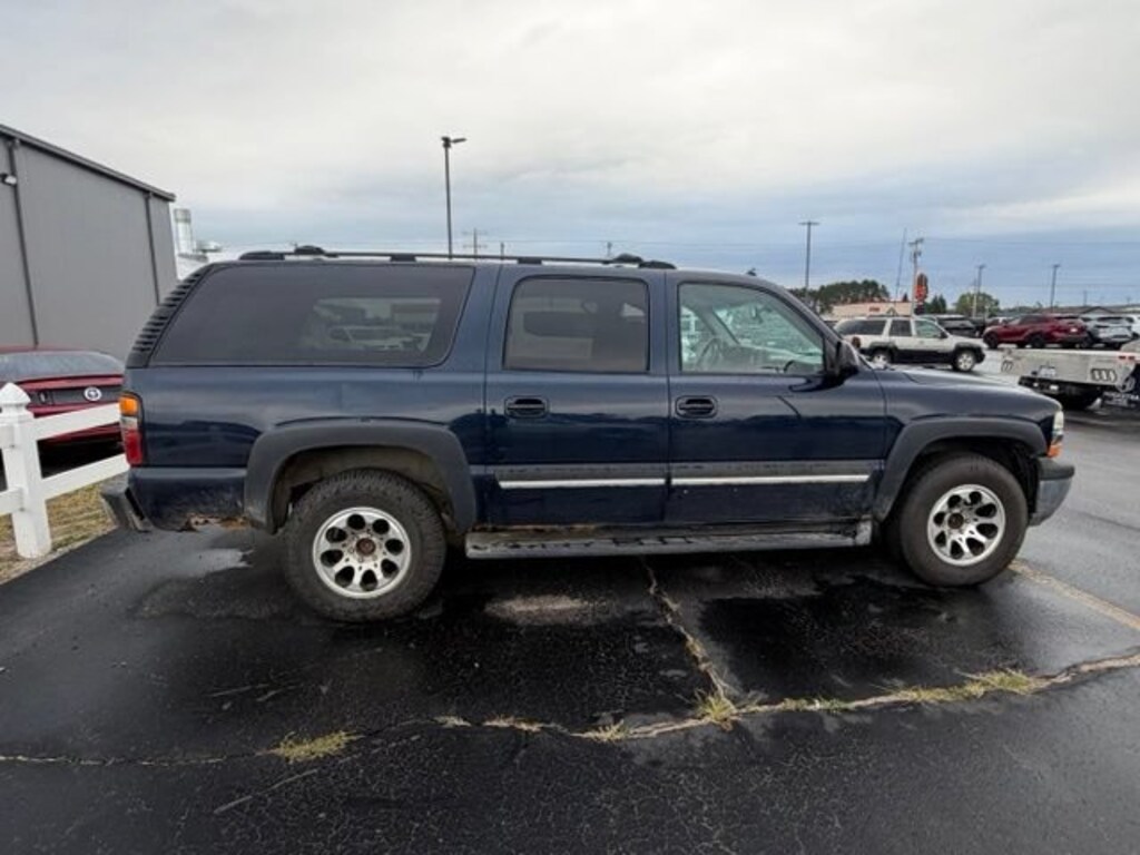 Used 2005 Chevrolet Suburban LT SUV