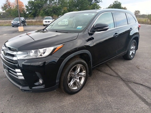 2019 Toyota Highlander Limited photo 3