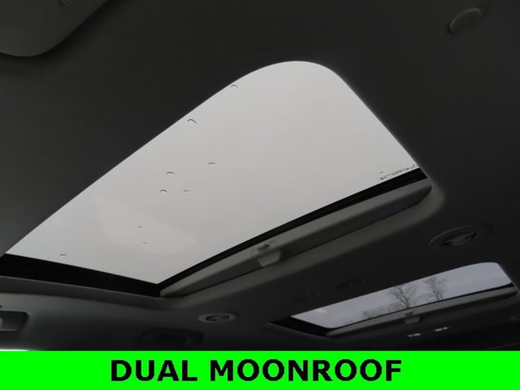 Used 2020 Chevrolet Traverse Premier SUV