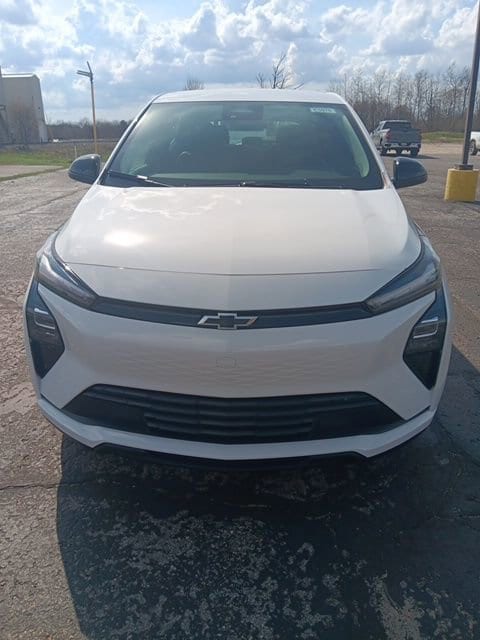 2027 Chevrolet Bolt LT - Photo 3