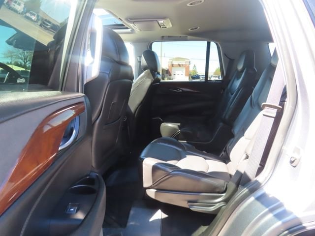 2020 Cadillac Escalade Premium Luxury - Photo 22