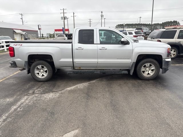 Used 2017 Chevrolet Silverado 1500 LT with VIN 1GCVKREH2HZ109411 for sale in Cadillac, MI