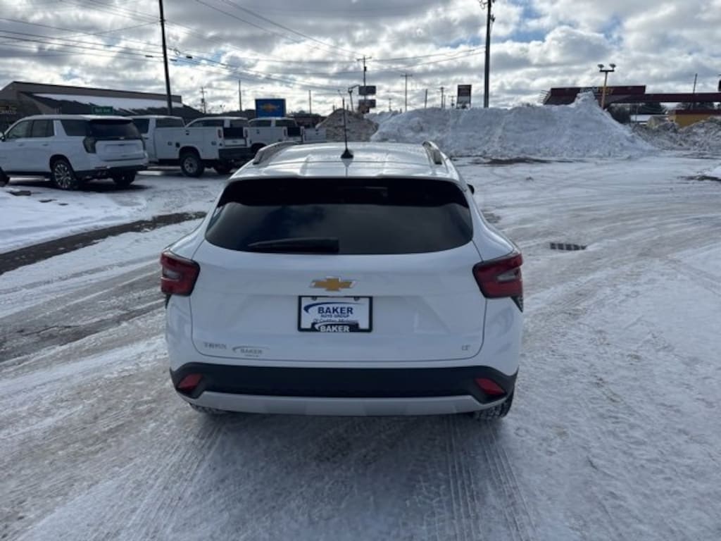 New 2026 Chevrolet Trax LT SUV
