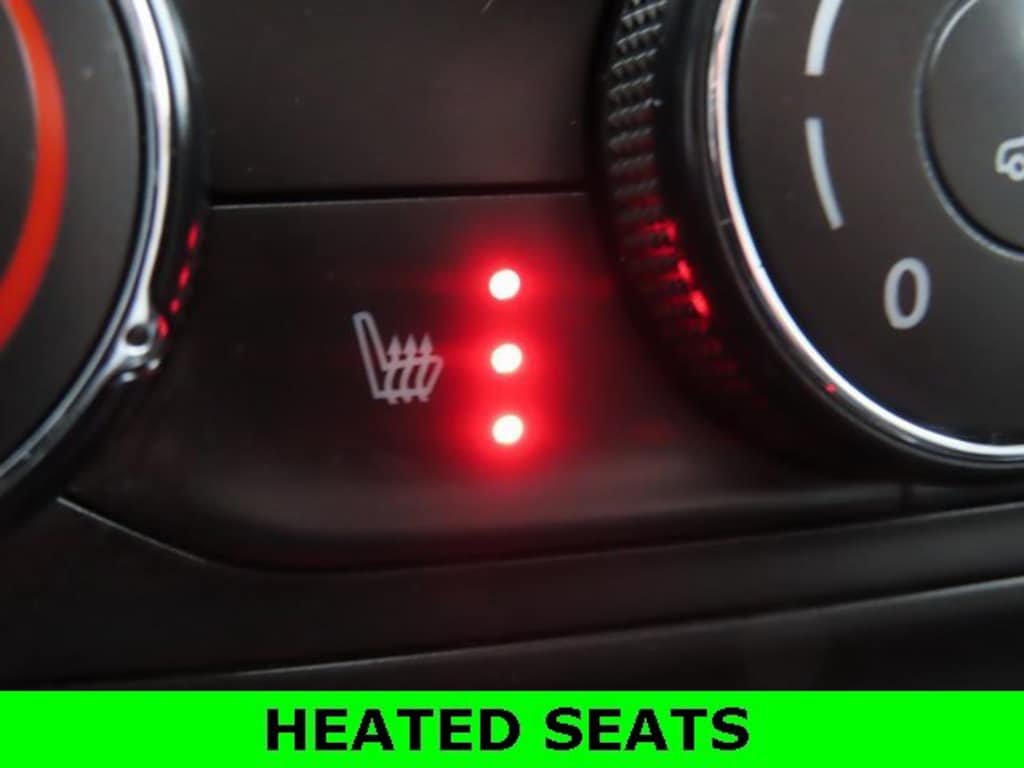 Used 2024 Chevrolet Trax 1RS SUV