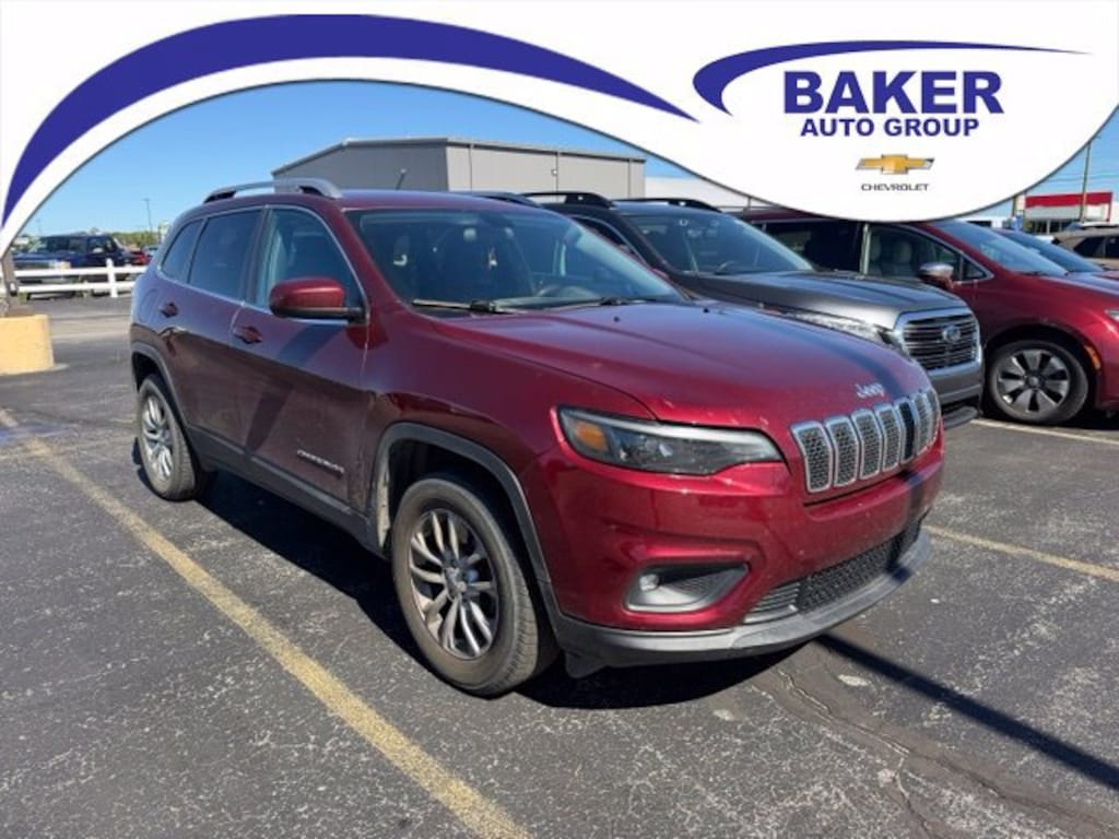 Used 2019 Jeep Cherokee Latitude 4x4 SUV