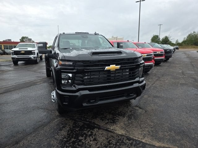 2026 Chevrolet Silverado 3500 HD Work Truck - Photo 5