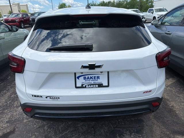 2026 Chevrolet Trax RS - Photo 8