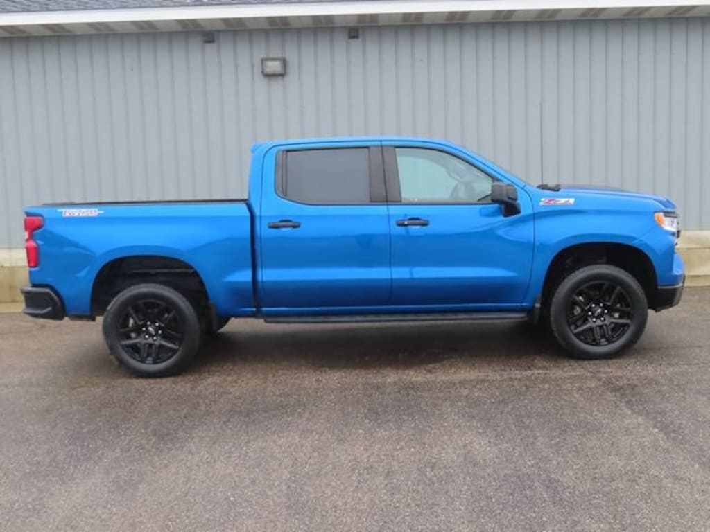 Used 2022 Chevrolet Silverado 1500 LT Trail Boss Truck Crew Cab