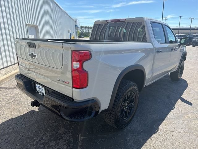 2026 Chevrolet Silverado 1500 ZR2 - Photo 10
