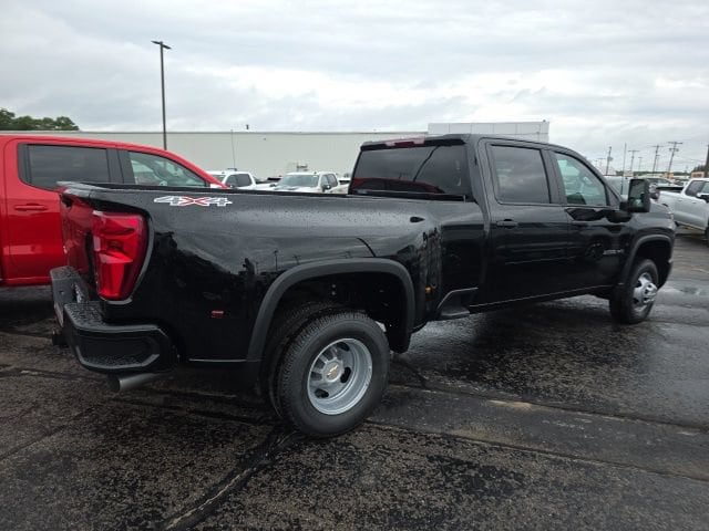2026 Chevrolet Silverado 3500 HD Work Truck - Photo 9