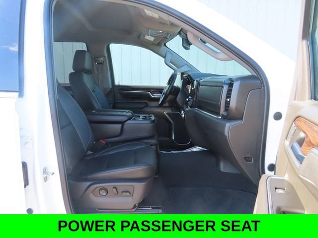 2025 GMC Sierra 1500 SLT - Photo 25