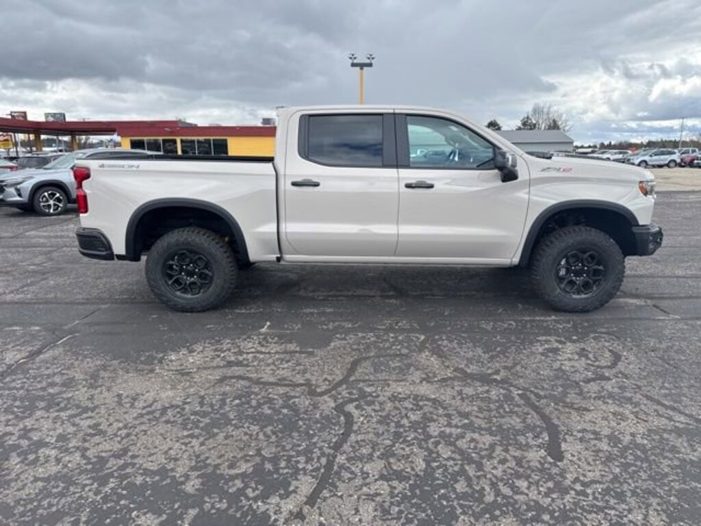 New 2026 Chevrolet Silverado 1500 ZR2 Truck