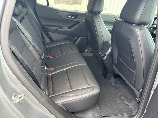 2027 Chevrolet Equinox LT - Photo 19