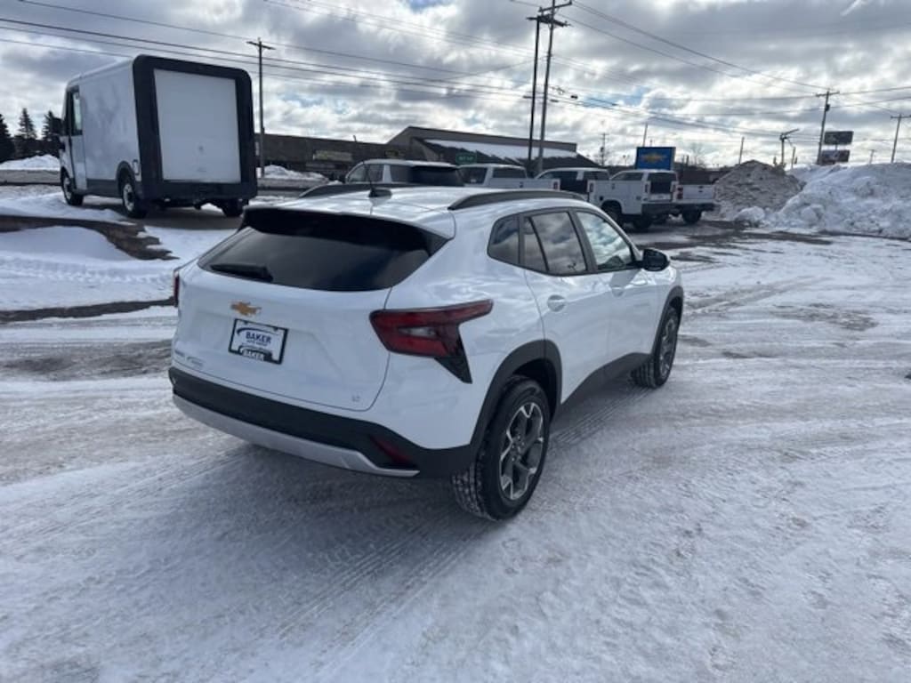 New 2026 Chevrolet Trax LT SUV