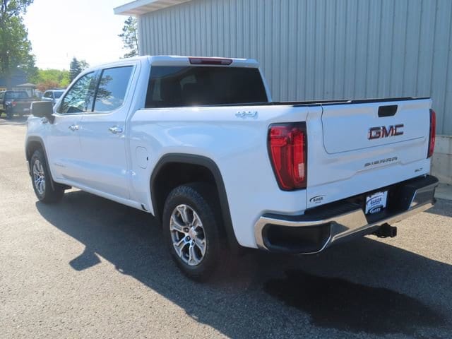 2025 GMC Sierra 1500 SLT - Photo 9