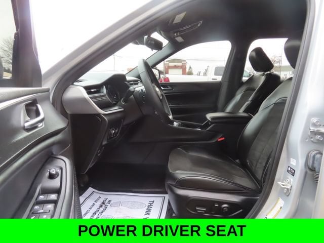 2023 Jeep Grand Cherokee Altitude - Photo 17