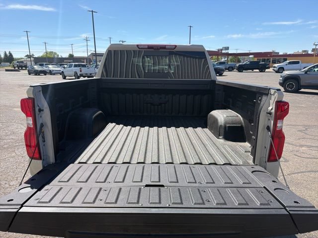 2026 Chevrolet Silverado 1500 ZR2 - Photo 8