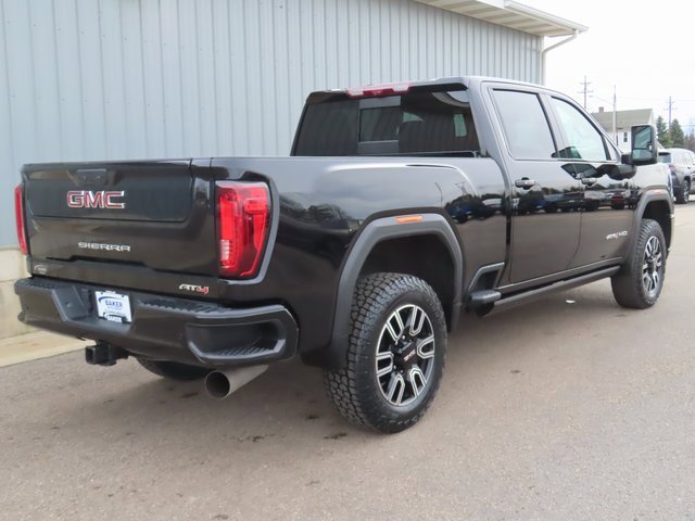 2023 Gmc Sierra 2500 HD AT4 photo 3