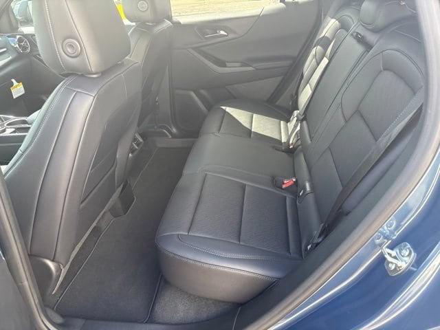 2027 Chevrolet Equinox LT - Photo 20