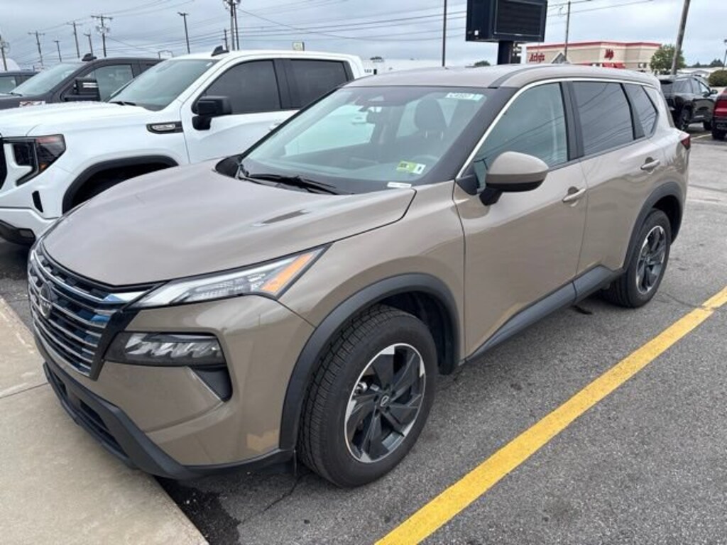 Used 2025 Nissan Rogue SV SUV