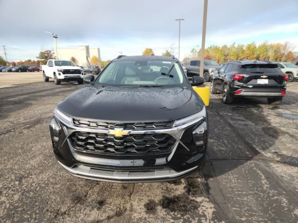 New 2026 Chevrolet Trax LT SUV