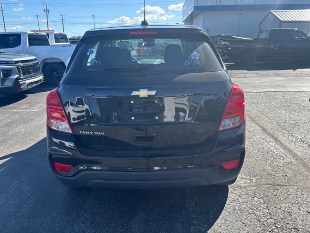 Used 2017 Chevrolet Trax LS SUV