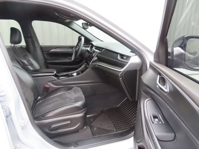 2023 Jeep Grand Cherokee Altitude - Photo 22