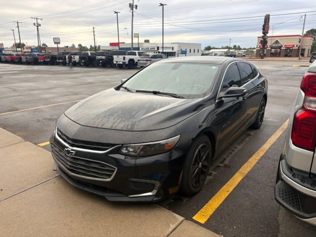 Used 2018 Chevrolet Malibu LT Sedan