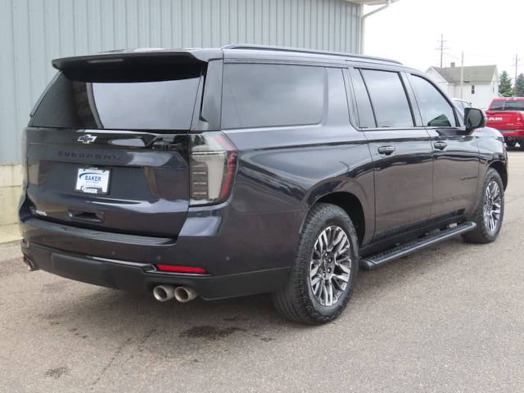 Used 2025 Chevrolet Suburban Z71 SUV
