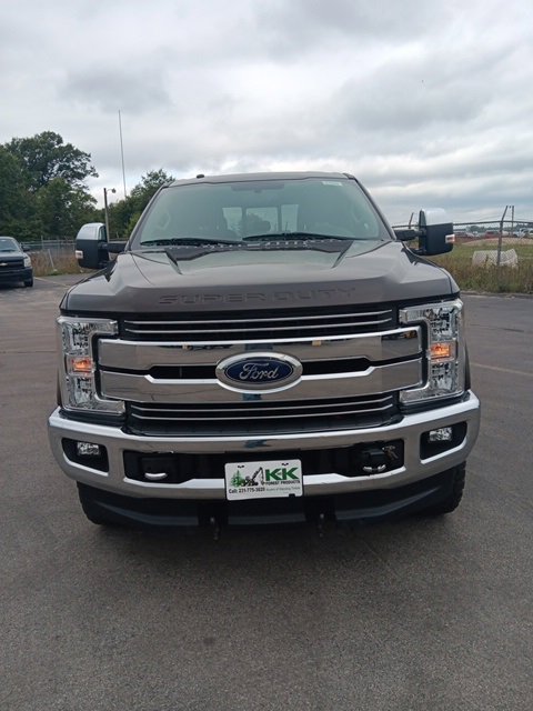 2018 Ford F-250 Lariat photo 2
