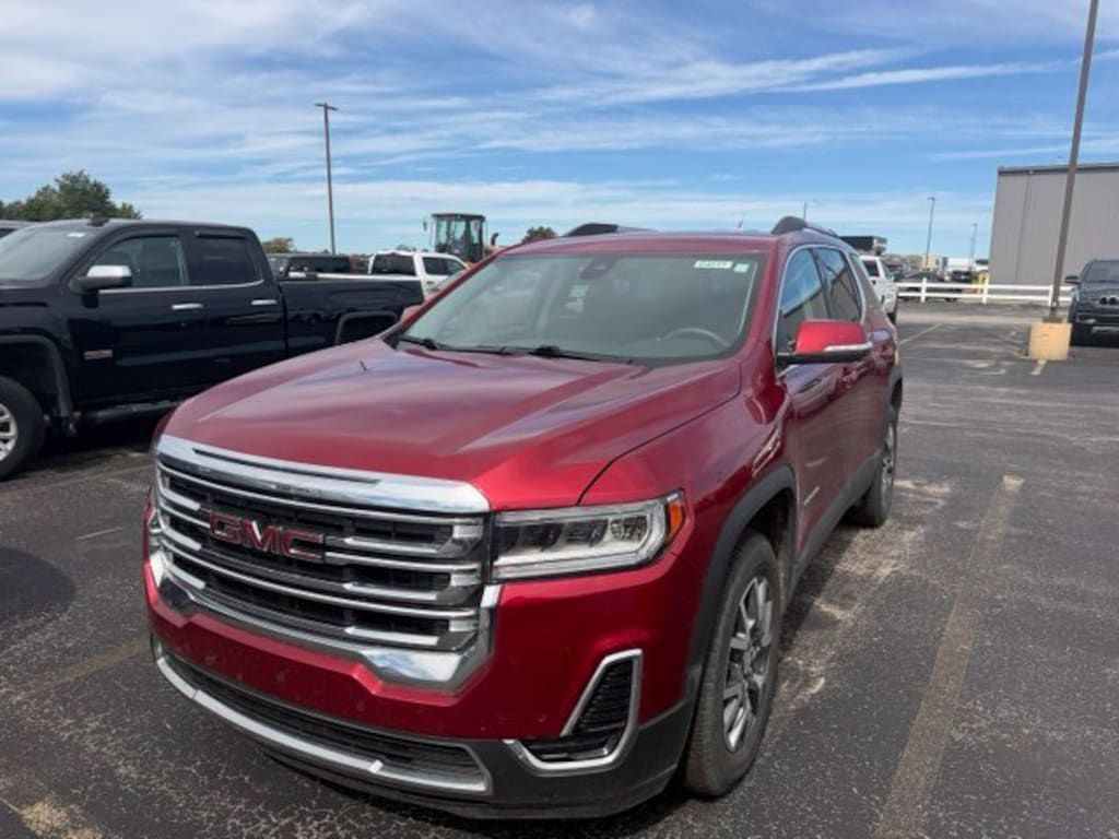 Used 2023 GMC Acadia SLE SUV