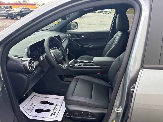 2027 Chevrolet Equinox LT - Photo 9
